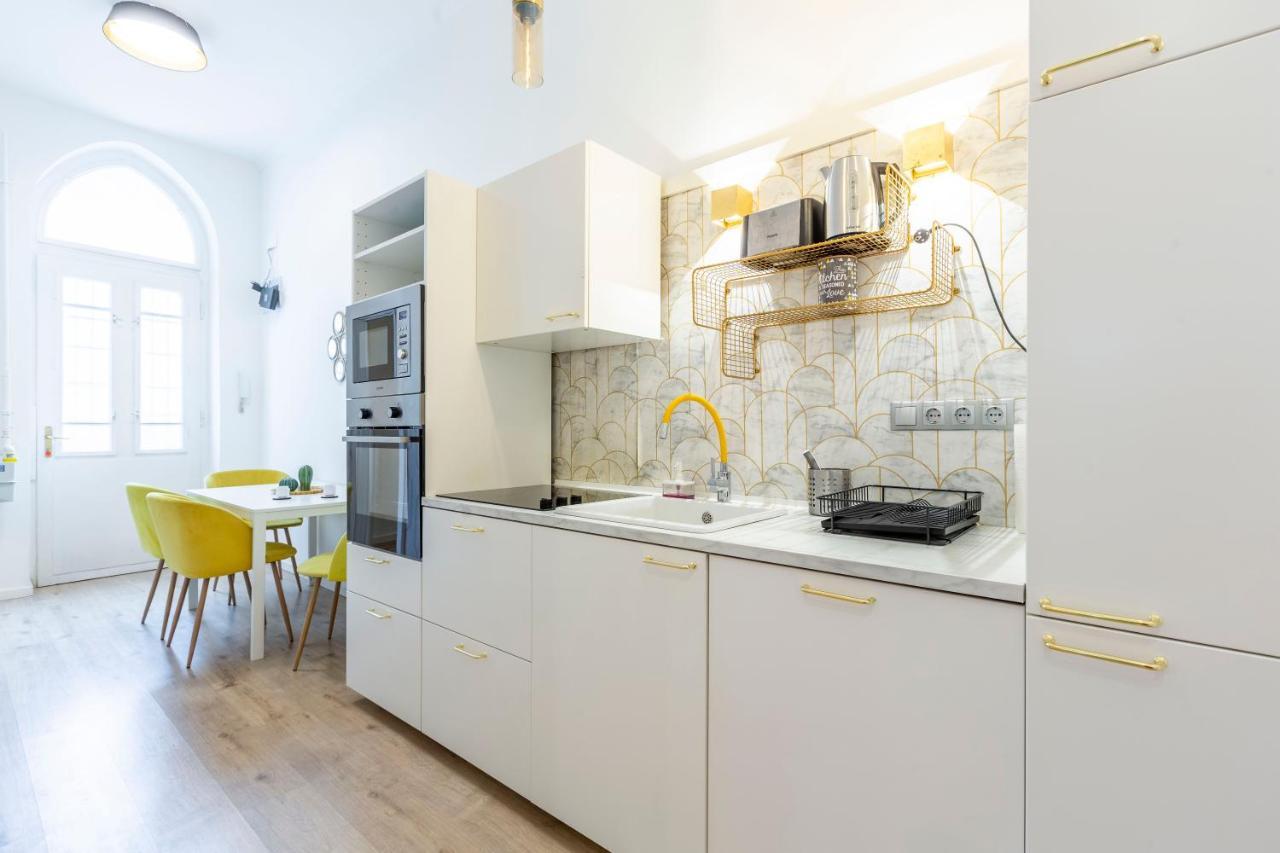 Exclusive Central Apartment Next To The Fashion Street Budapest Exteriör bild